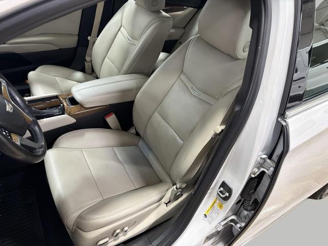 2018 Cadillac XTS 4dr Sdn Luxury FWD