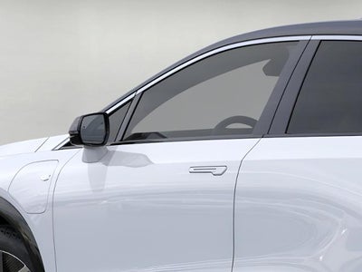 2027 Cadillac OPTIQ 4dr Luxury