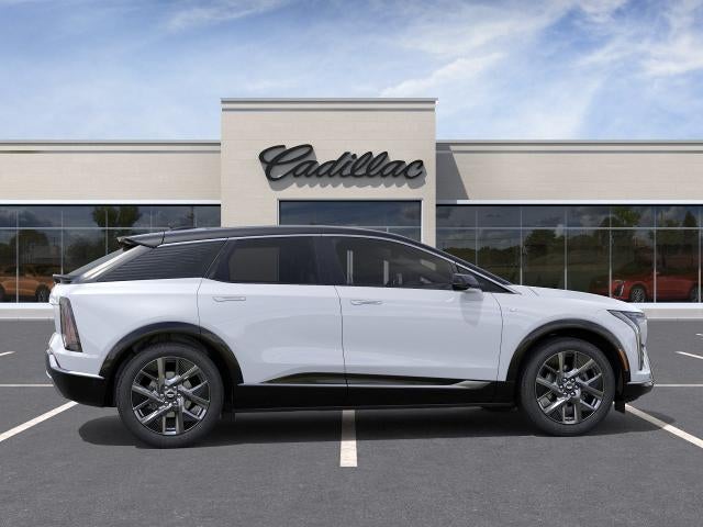 2027 Cadillac OPTIQ 4dr Luxury