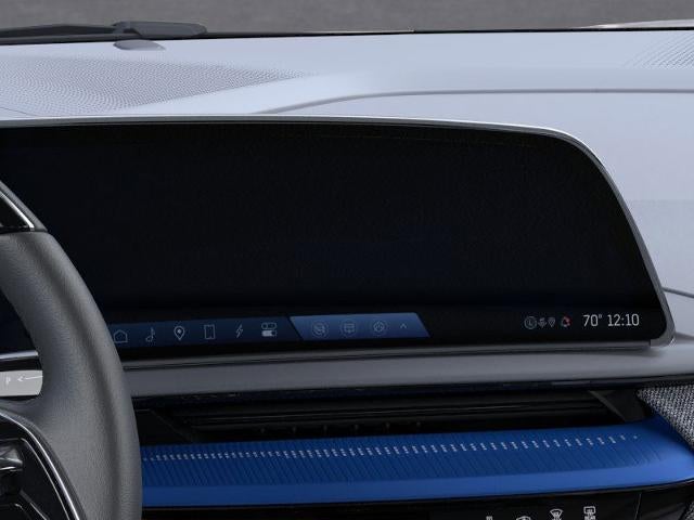 2025 Cadillac OPTIQ AWD 4dr Luxury w/1SC