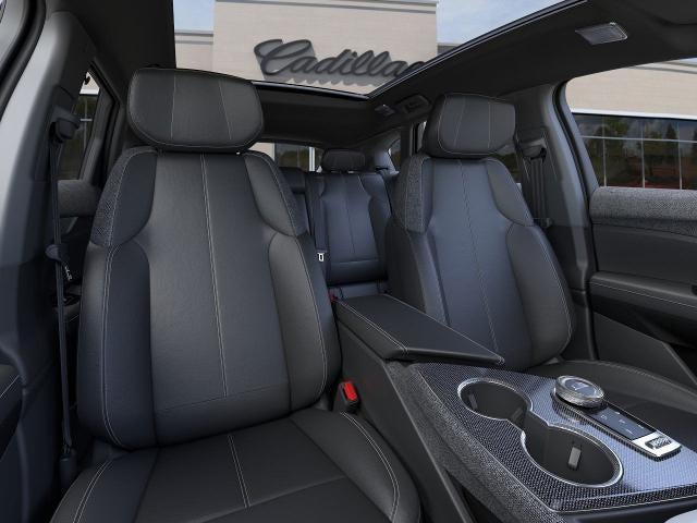 2025 Cadillac OPTIQ AWD 4dr Luxury w/1SC