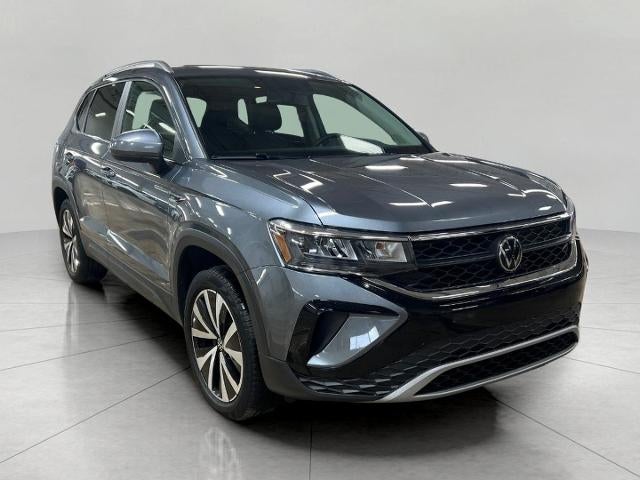 2022 Volkswagen Taos SE 4MOTION