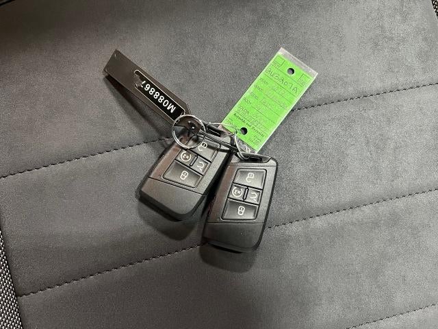 2022 Volkswagen Taos SE 4MOTION