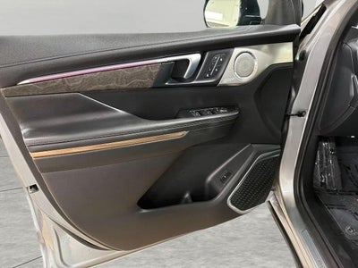 2025 Buick Enclave 4dr Avenir