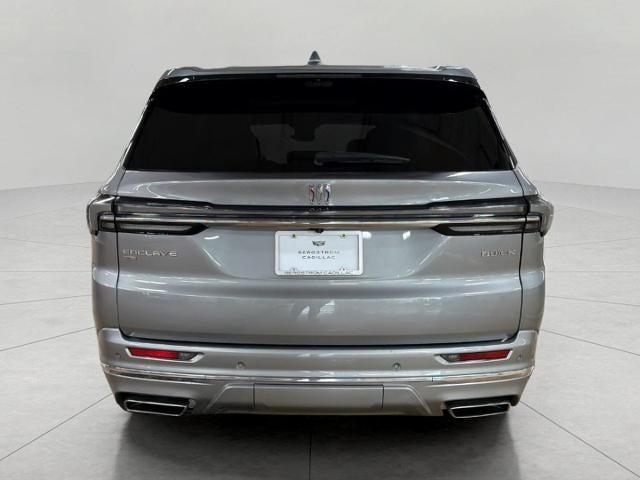 2025 Buick Enclave 4dr Avenir