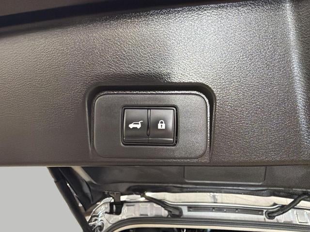 2023 Nissan Rogue AWD SL