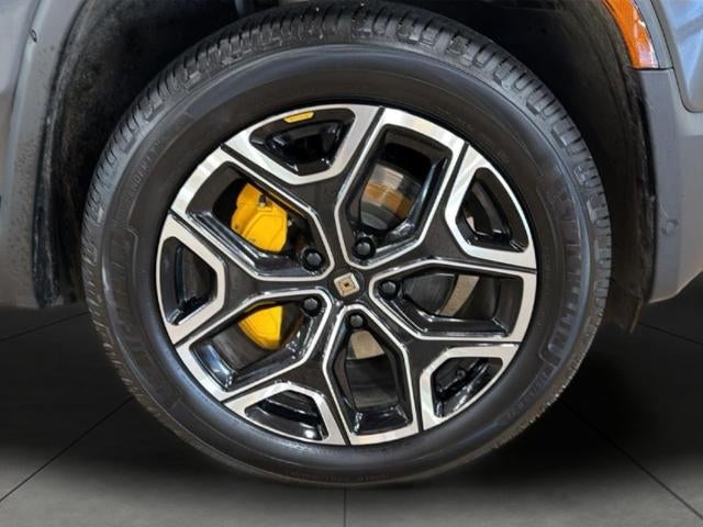 2023 RIVIAN R1S Adventure Quad-Motor Large Pack