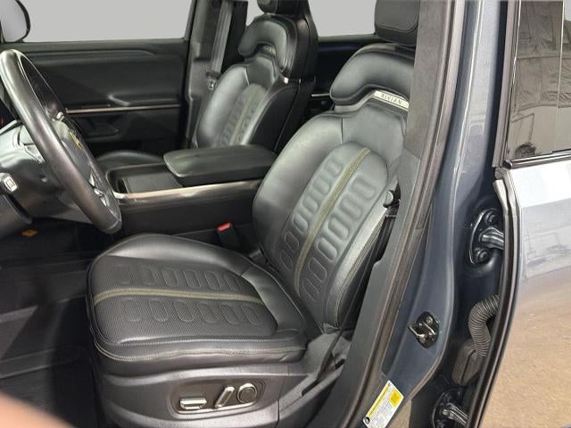 2023 RIVIAN R1S Adventure Quad-Motor Large Pack