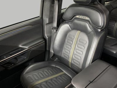 2023 RIVIAN R1S Adventure Quad-Motor Large Pack