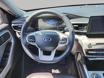 2023 Ford Explorer XLT 4WD