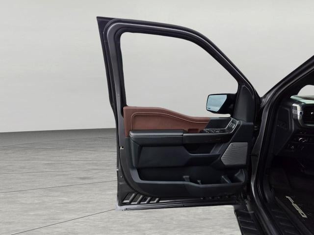 2022 Ford F-150 LARIAT 4WD SuperCrew 5.5' Box