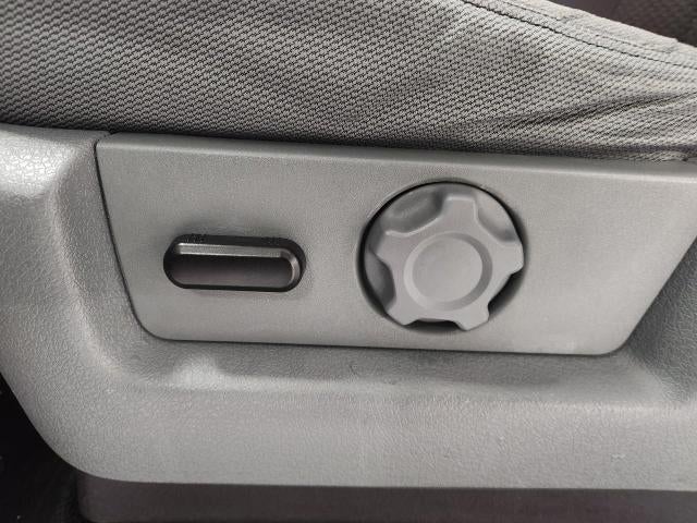 2014 Ford F-150 4WD SuperCab 145 XLT