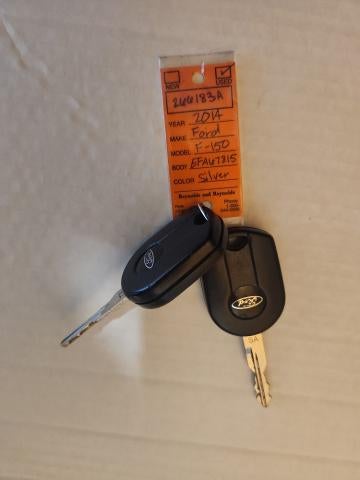 2014 Ford F-150 4WD SuperCab 145 XLT