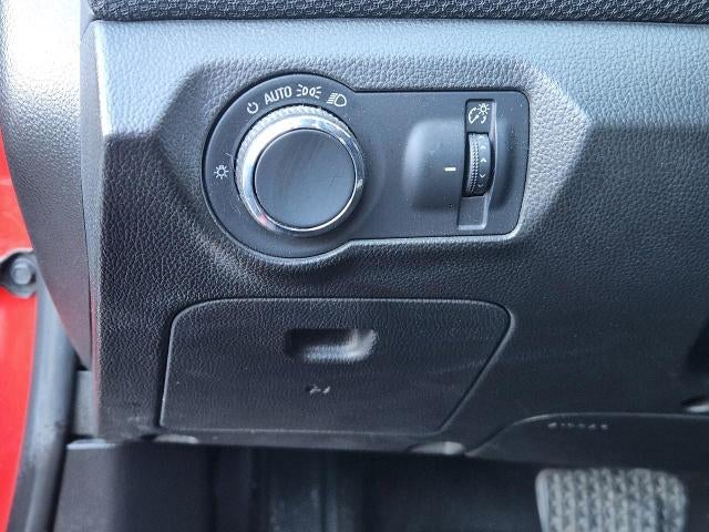 2015 Chevrolet Cruze 4dr Sdn Auto 1LT