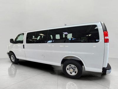 2025 Chevrolet Express Passenger 3500 RWD 3500 155 LT