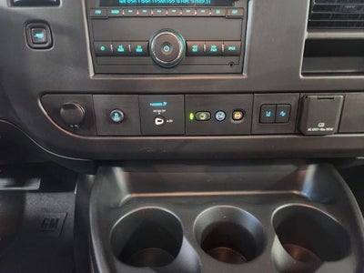 2025 Chevrolet Express Passenger 3500 RWD 3500 155 LT