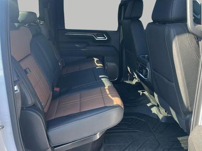 2025 Chevrolet Silverado 3500 HD 4WD Crew Cab 159 High Country