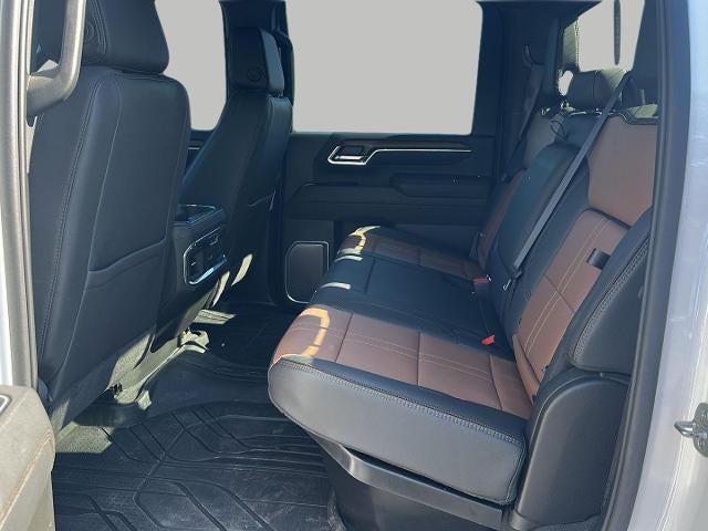 2025 Chevrolet Silverado 3500 HD 4WD Crew Cab 159 High Country