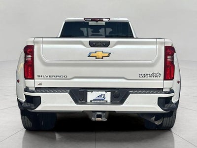 2025 Chevrolet Silverado 3500 HD 4WD Crew Cab 159 High Country