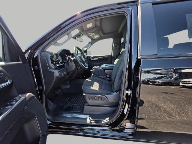 2024 Chevrolet Silverado 1500 4WD Crew Cab 147 LT w/2FL