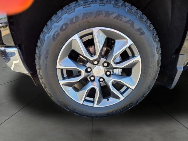 2024 Chevrolet Silverado 1500 4WD Crew Cab 147 LT w/2FL
