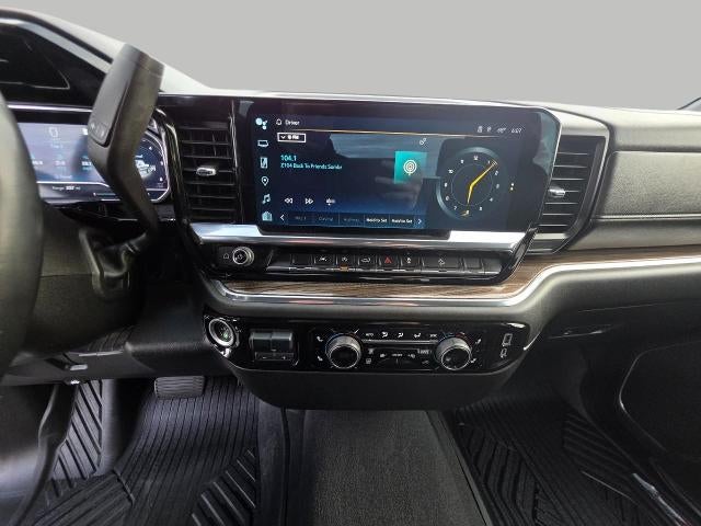 2023 Chevrolet Silverado 1500 4WD Double Cab 147 RST