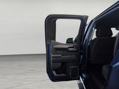 2023 Chevrolet Silverado 1500 4WD Double Cab 147 RST