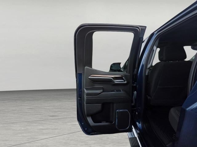 2023 Chevrolet Silverado 1500 4WD Double Cab 147 RST