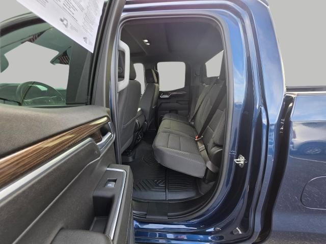 2023 Chevrolet Silverado 1500 4WD Double Cab 147 RST