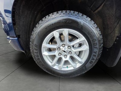 2023 Chevrolet Silverado 1500 4WD Double Cab 147 RST
