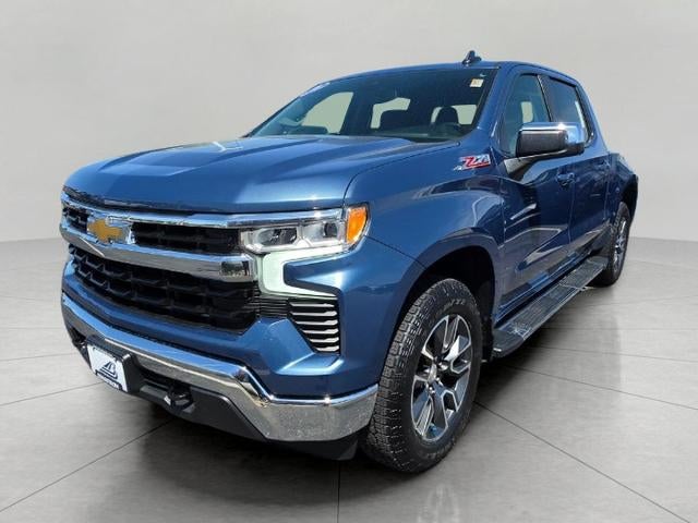 2024 Chevrolet Silverado 1500 4WD Crew Cab 147 LT w/1LT