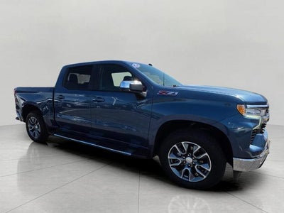 2024 Chevrolet Silverado 1500 4WD Crew Cab 147 LT w/1LT