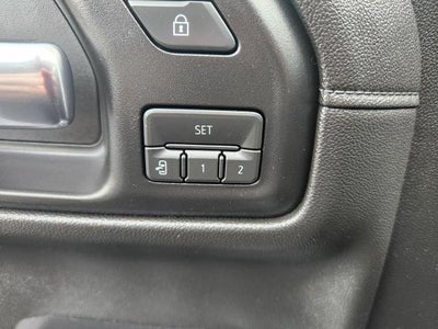 2019 Chevrolet Silverado 1500 4WD CREW CAB 147 HIGH COUNTRY **HEATED & VENTILATED FRONT SEATS**MEMORY DRIVER SEAT**UNIVERSAL HOME