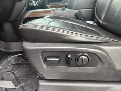 2019 Chevrolet Silverado 1500 4WD CREW CAB 147 HIGH COUNTRY **HEATED & VENTILATED FRONT SEATS**MEMORY DRIVER SEAT**UNIVERSAL HOME