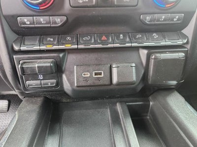 2019 Chevrolet Silverado 1500 4WD CREW CAB 147 HIGH COUNTRY **HEATED & VENTILATED FRONT SEATS**MEMORY DRIVER SEAT**UNIVERSAL HOME