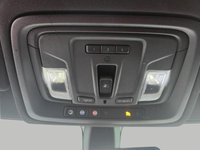 2019 Chevrolet Silverado 1500 4WD CREW CAB 147 HIGH COUNTRY **HEATED & VENTILATED FRONT SEATS**MEMORY DRIVER SEAT**UNIVERSAL HOME