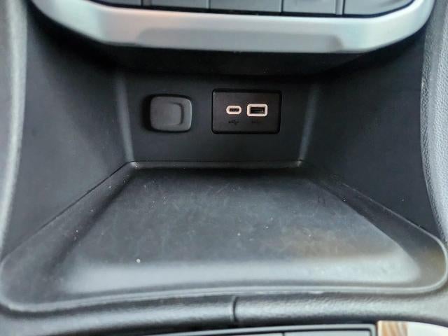 2023 GMC Acadia AWD 4DR SLE **HEATED FRONT SEATS**TRAILERING PACKAGE**APPLE CARPLAY/ANDROID AUTO**