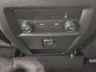 2023 Chevrolet Traverse AWD 4dr LT Cloth w/1LT