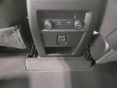 2023 Chevrolet Traverse AWD 4DR LT CLOTH W/1LT **UNIVERSAL HOME REMOTE**WIRELESS APPLE CARPLAY/ANDROID AUTO**PASSIVE ENTRY**