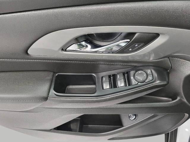 2023 Chevrolet Traverse AWD 4DR LT CLOTH W/1LT **UNIVERSAL HOME REMOTE**WIRELESS APPLE CARPLAY/ANDROID AUTO**PASSIVE ENTRY**