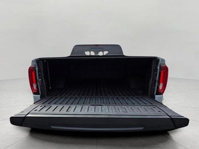 2024 GMC Sierra 1500 4WD Crew Cab 147 Denali