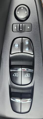 2019 Nissan Maxima SR 3.5L **NAVIGATION SYSTEM**HOME LINK**MEMORY DRIVER SEAT**