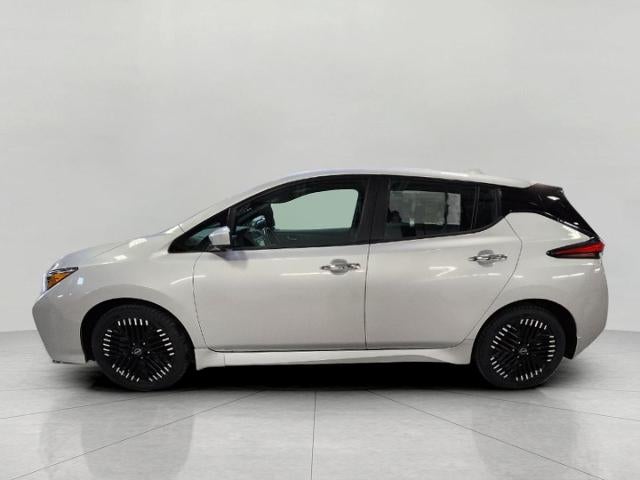 2023 Nissan LEAF SV PLUS HATCHBACK **HEATED FRONT SEATS**QUICK CHARGE PORT**INTELLIGENT CRUISE CONTROL**