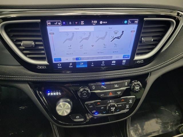 2026 Chrysler Pacifica Limited FWD