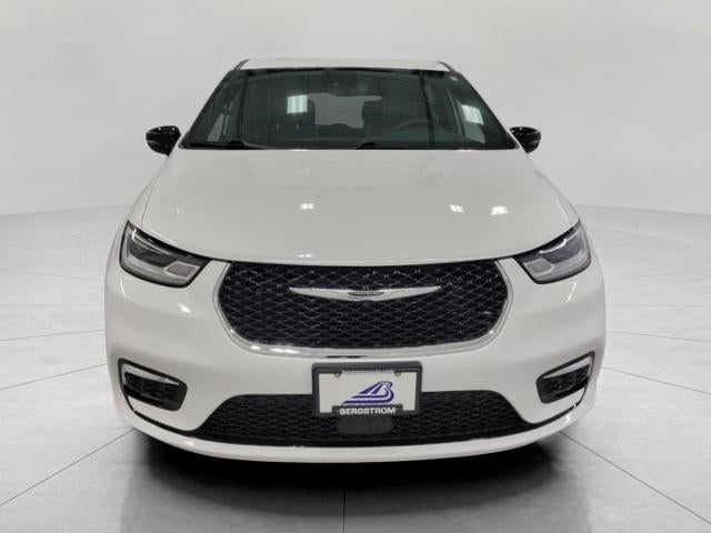 2026 Chrysler Pacifica Limited FWD