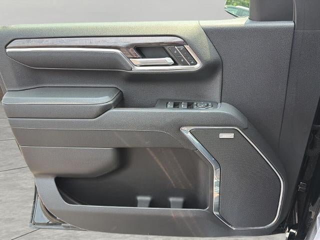 2023 Chevrolet Silverado 1500 4WD Crew Cab 147 LTZ