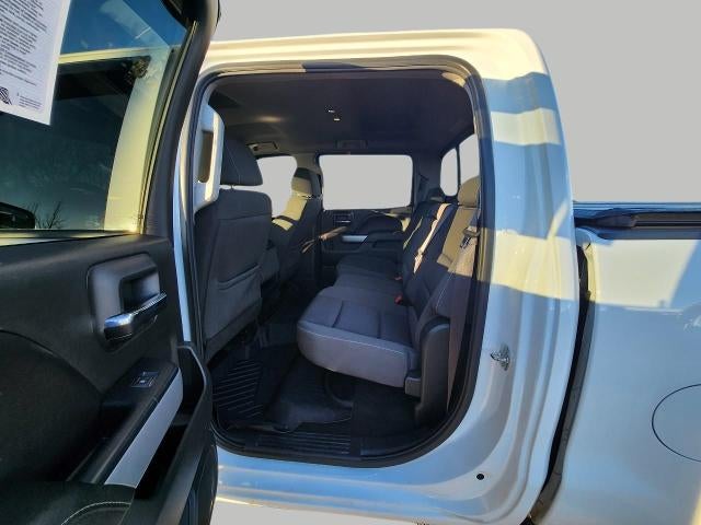 2017 Chevrolet Silverado 1500 4WD Crew Cab 143.5 LT w/2LT