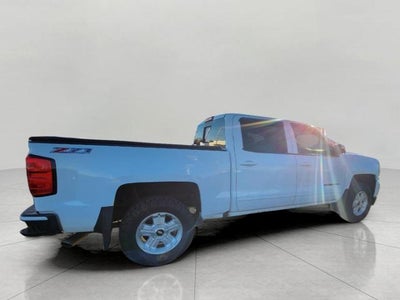 2017 Chevrolet Silverado 1500 4WD Crew Cab 143.5 LT w/2LT