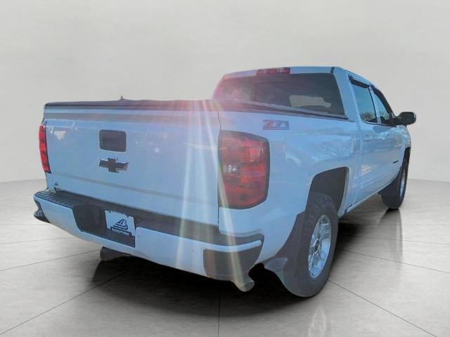 2017 Chevrolet Silverado 1500 4WD Crew Cab 143.5 LT w/2LT