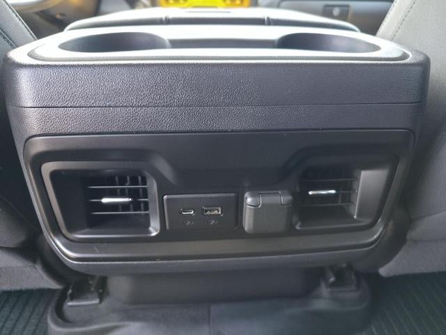 2021 Chevrolet Silverado 1500 4WD Crew Cab 147 RST